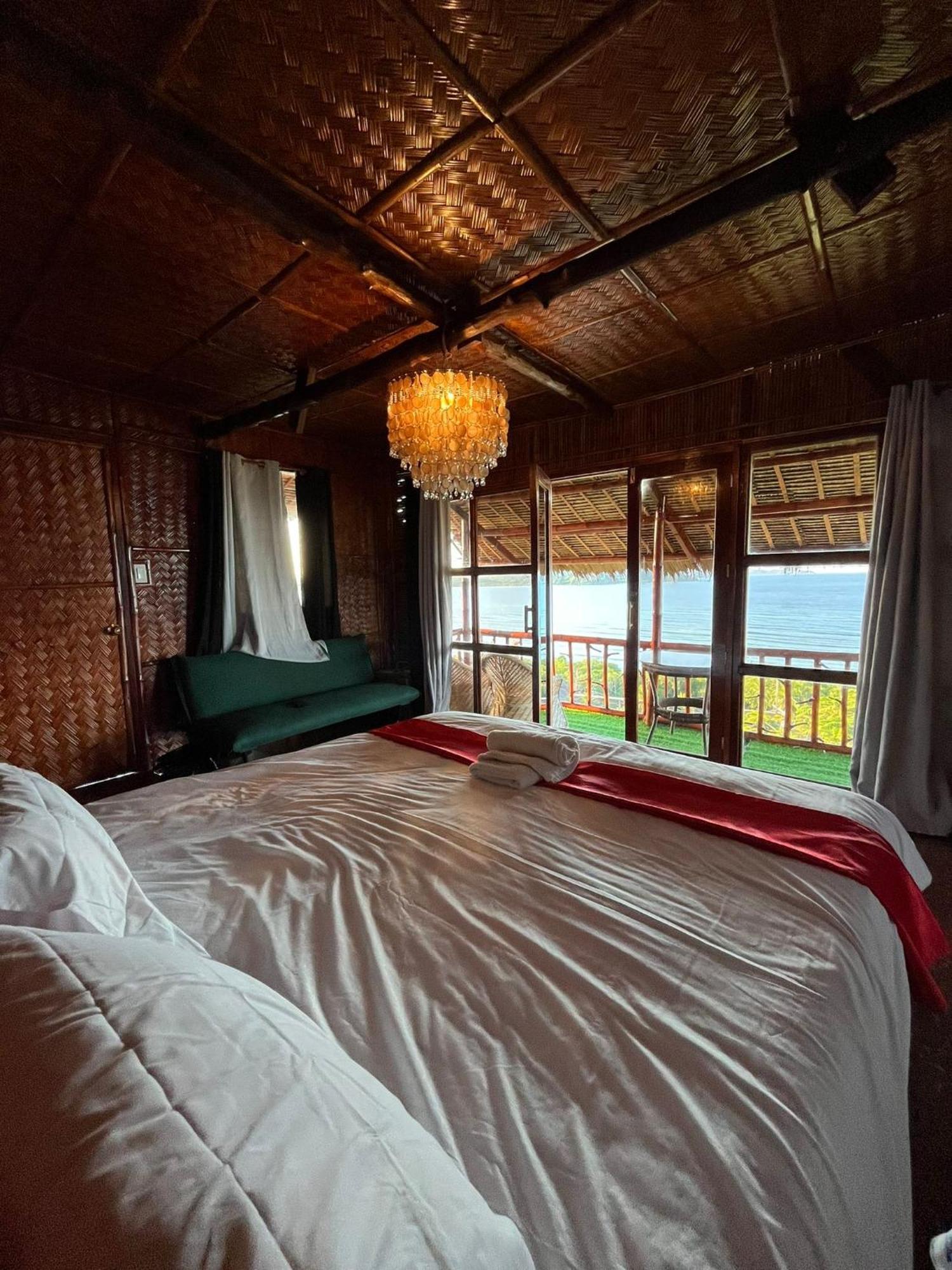 Miley Lodging Restobar New Busuanga 外观 照片