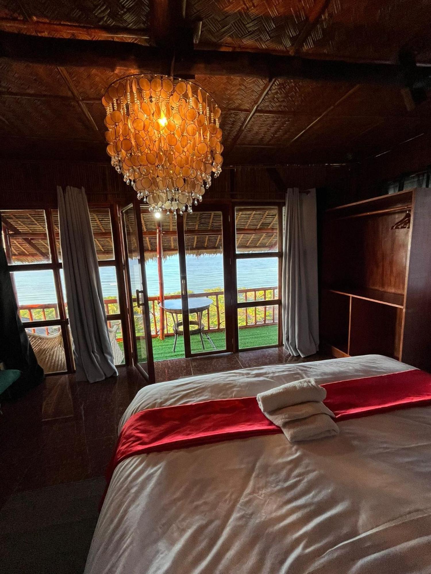 Miley Lodging Restobar New Busuanga 外观 照片